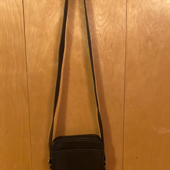 Vintage coach square purse with outside pocket - Picture 7 of 8